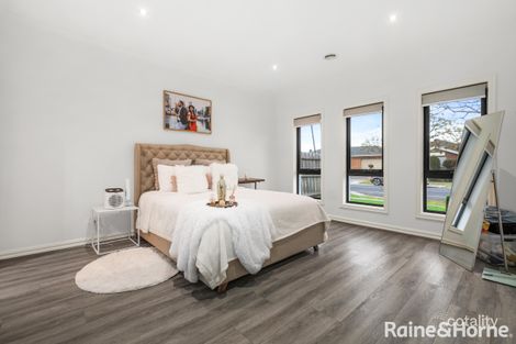 Property photo of 65 Hayfield Road Roxburgh Park VIC 3064
