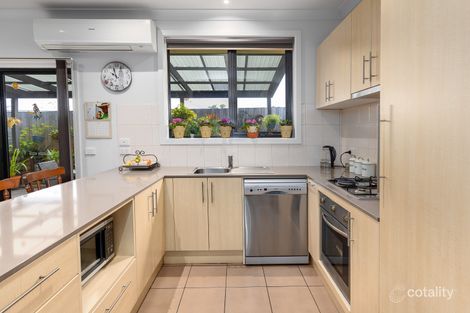 Property photo of 2/50 Warranilla Avenue Rosebud VIC 3939