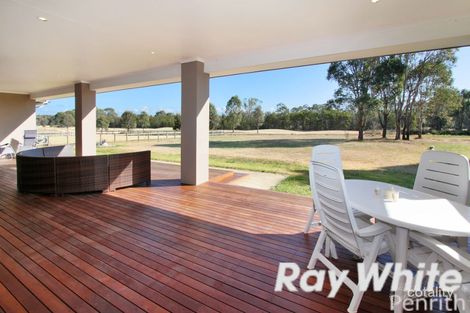 Property photo of 42 Twin Creeks Drive Luddenham NSW 2745