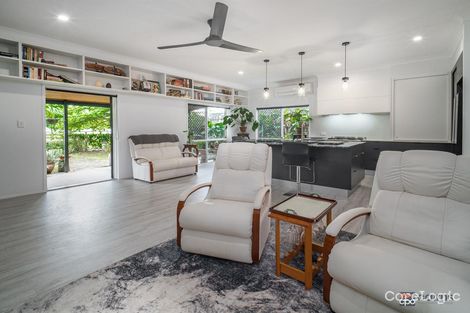 Property photo of 2 Sandpiper Street East Trinity QLD 4871
