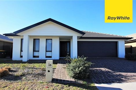 6 The Hermitage Way, Gledswood Hills, NSW 2557