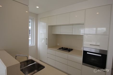 Property photo of 614/2 Palm Avenue Breakfast Point NSW 2137