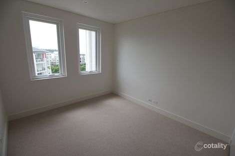 Property photo of 614/2 Palm Avenue Breakfast Point NSW 2137