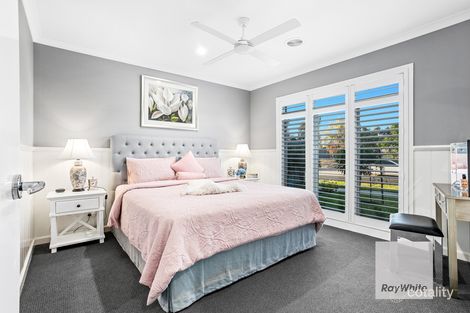 Property photo of 26 Creekside Circuit Hillside VIC 3037