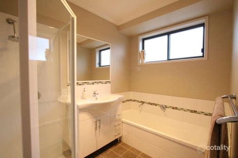 Property photo of 20 Queens Parade Kingston TAS 7050