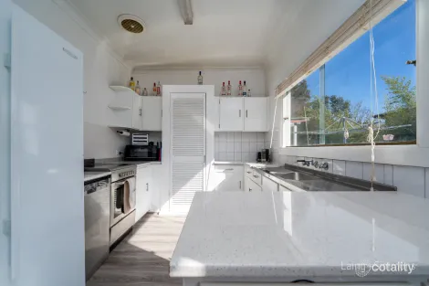 Property photo of 5 Donnelly Street Armidale NSW 2350