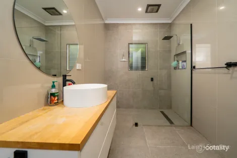 Property photo of 5 Donnelly Street Armidale NSW 2350