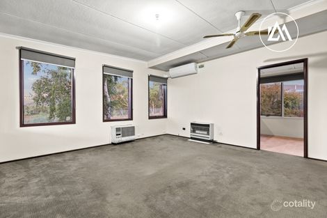 Property photo of 130 Tamarisk Drive Frankston North VIC 3200