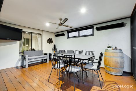 Property photo of 61 Sovereign Manors Crescent Rowville VIC 3178