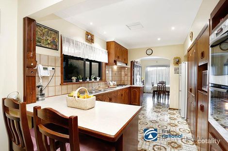 Property photo of 1 Quinn Street Deer Park VIC 3023