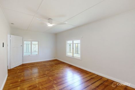 Property photo of 12 Lawnhill Avenue Deception Bay QLD 4508