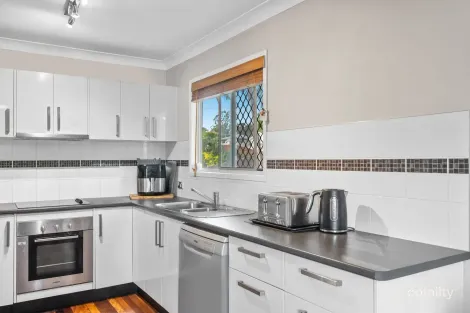 Property photo of 51 Crown Road Alexandra Hills QLD 4161