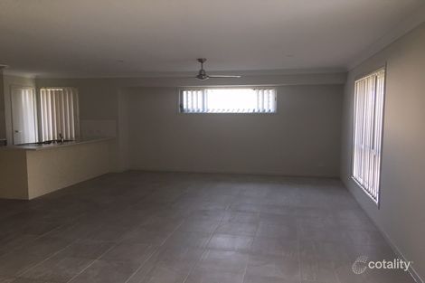 Property photo of 6 Starling Street Deebing Heights QLD 4306