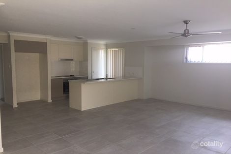 Property photo of 6 Starling Street Deebing Heights QLD 4306