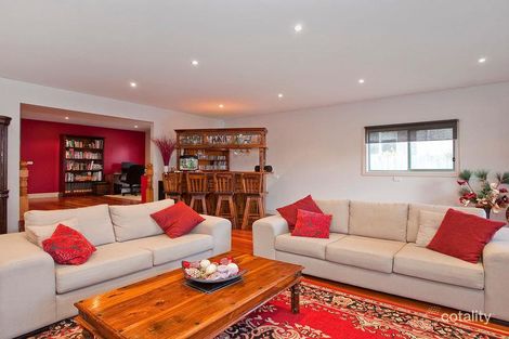 Property photo of 7 Lune Court Torquay VIC 3228