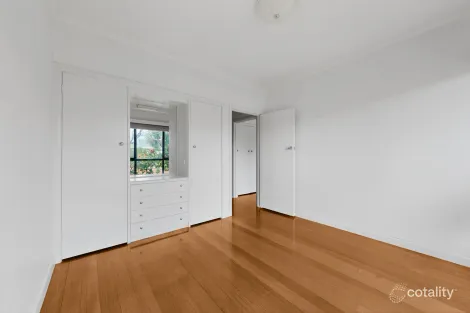 Property photo of 7 Catherine Road Bentleigh East VIC 3165