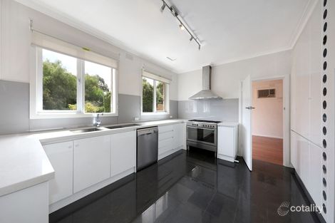 Property photo of 7 Greenview Court Bentleigh East VIC 3165