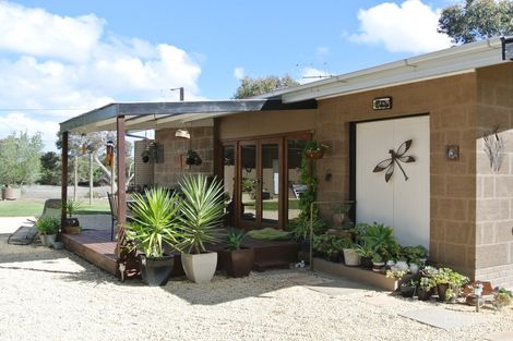 Property photo of 14 Curkpatrick Lane Reedy Creek SA 5275