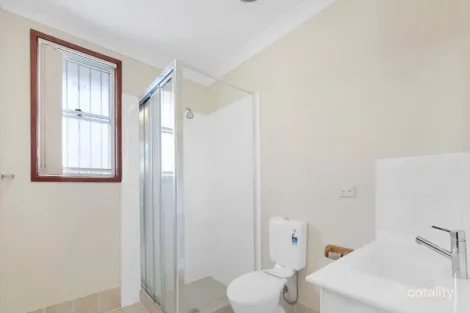 Property photo of 4 Baringa Close Green Valley NSW 2168