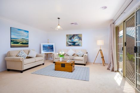 Property photo of 3 Haldon Court Wodonga VIC 3690