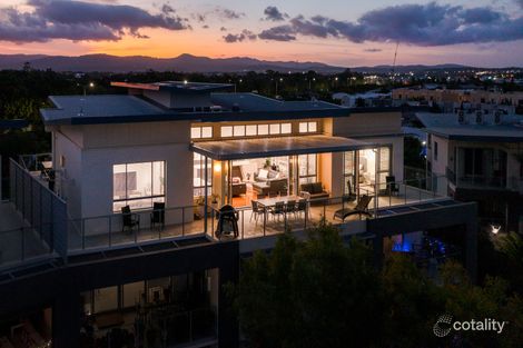 Property photo of 341/3 Pendraat Parade Hope Island QLD 4212