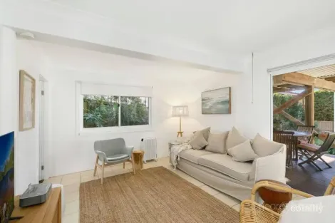 125 Ocean View Dr, Wamberal, NSW 2260