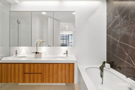 Property photo of 302/8-14 Wharf Crescent Pyrmont NSW 2009