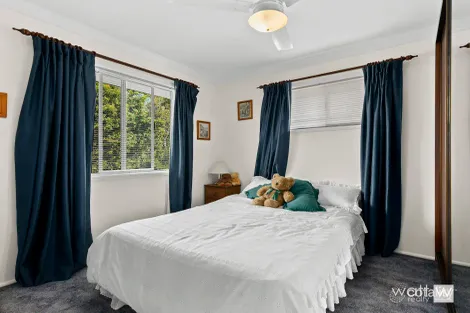 Property photo of 21 Gradi Street Kallangur QLD 4503