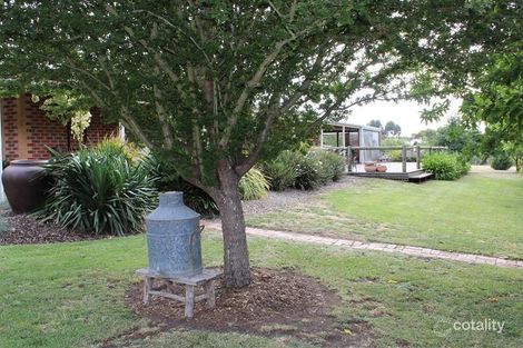 Property photo of 169 Robsons Road Hamilton VIC 3300