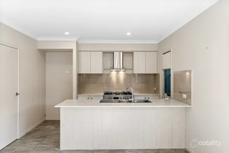 Property photo of 2/4 Madeleine Street Nirimba QLD 4551