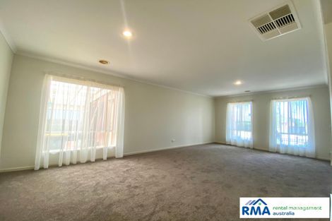 Property photo of 14 Jardine Street Manor Lakes VIC 3024