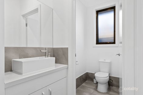 Property photo of 12 Larkdale Avenue Marion SA 5043