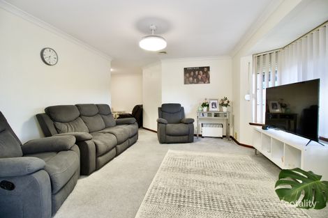 Property photo of 1 Nightingale Way Warnbro WA 6169