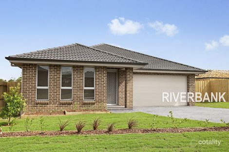 13 Guardian Cres, Glenfield, NSW 2167