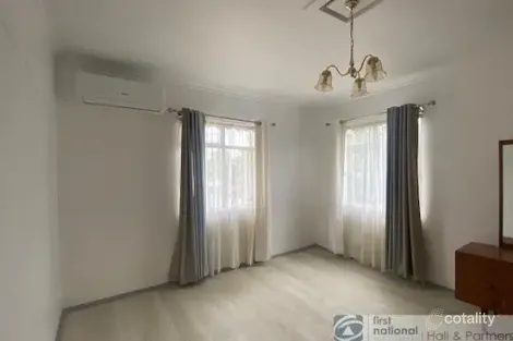 Property photo of 43 Tristania Street Doveton VIC 3177