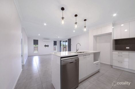 Property photo of 20 Gordon Avenue Pacific Heights QLD 4703