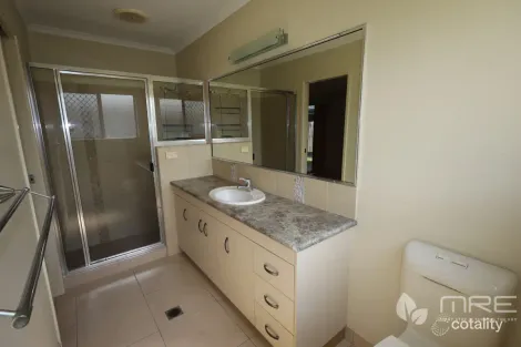 Property photo of 17 Coyne Avenue Marian QLD 4753