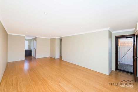 2/12 Mcmillan St, Victoria Park, WA 6100