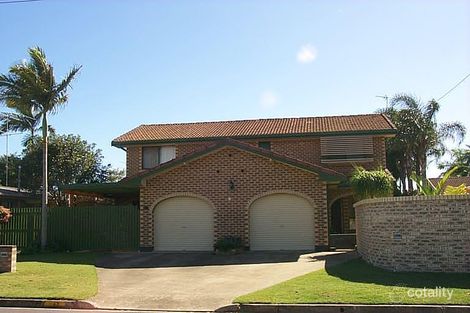 17 Doggett Dr, Miami, QLD 4220