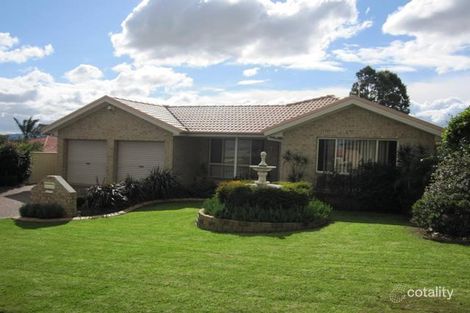 7 Benjamin Cir, Rutherford, NSW 2320