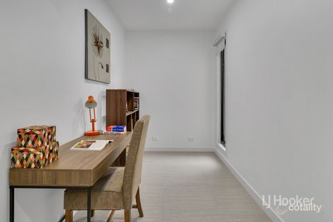 Property photo of 36 Dover Street Truganina VIC 3029