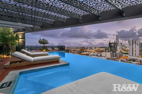 Property photo of 1610/2-4 Edmondstone Street South Brisbane QLD 4101