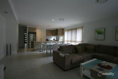 Property photo of 25 Worchester Crescent Wakerley QLD 4154