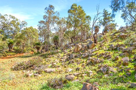 Property photo of 6 Caspian Way Brigadoon WA 6069
