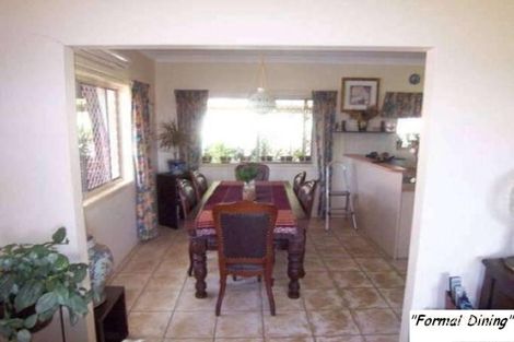 Property photo of 2 Rivergum Place Mackenzie QLD 4156