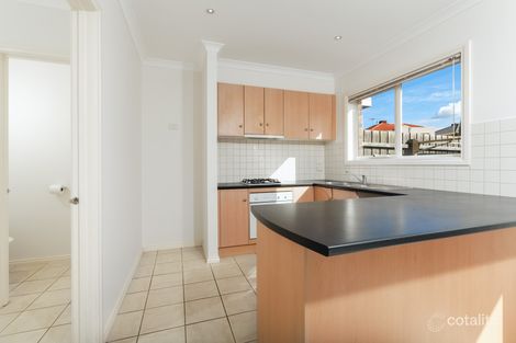 Property photo of 33 Grassland Avenue Coburg VIC 3058