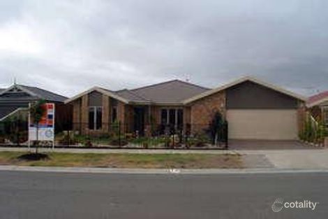 13 Honey Myrtle Way, Cranbourne, VIC 3977