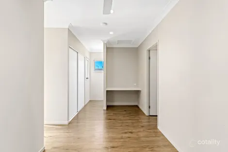 Property photo of 2/4 Madeleine Street Nirimba QLD 4551