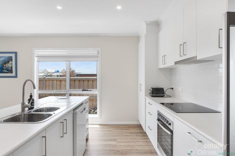 Property photo of 23 Grampian Boulevard Cowes VIC 3922