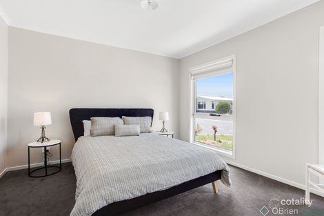 Property photo of 23 Grampian Boulevard Cowes VIC 3922